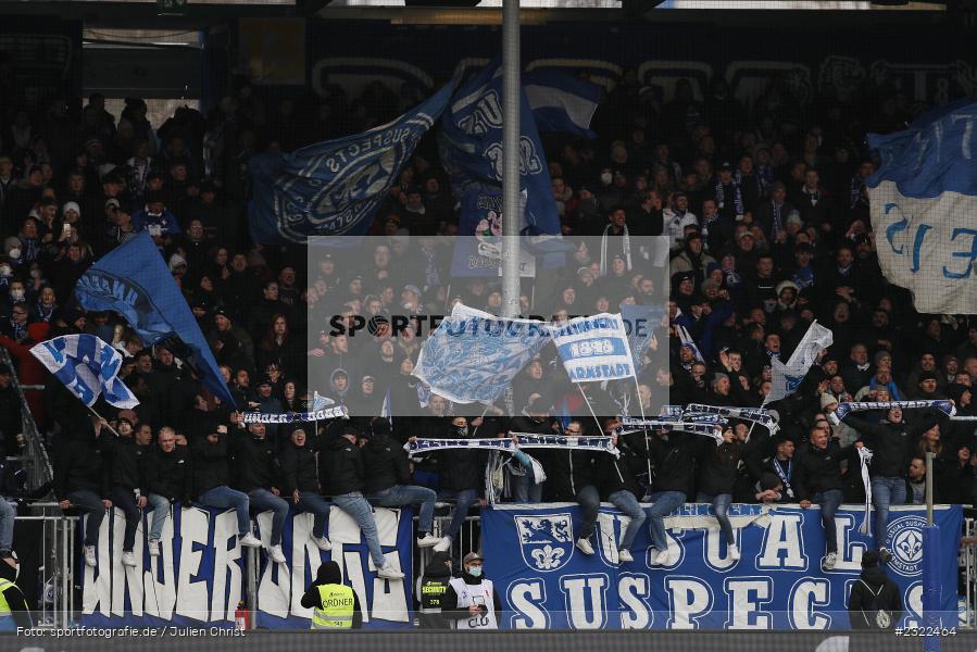 Fahnen, Fans, Merck-Stadion am Böllenfalltor, Darmstadt, 02.04.2022, DFL, sport, action, April 2022, Saison 2021/2022, KSV, D98, 2. Bundesliga, Fussball, Holstein Kiel, SV Darmstadt 98 - Bild-ID: 2322464