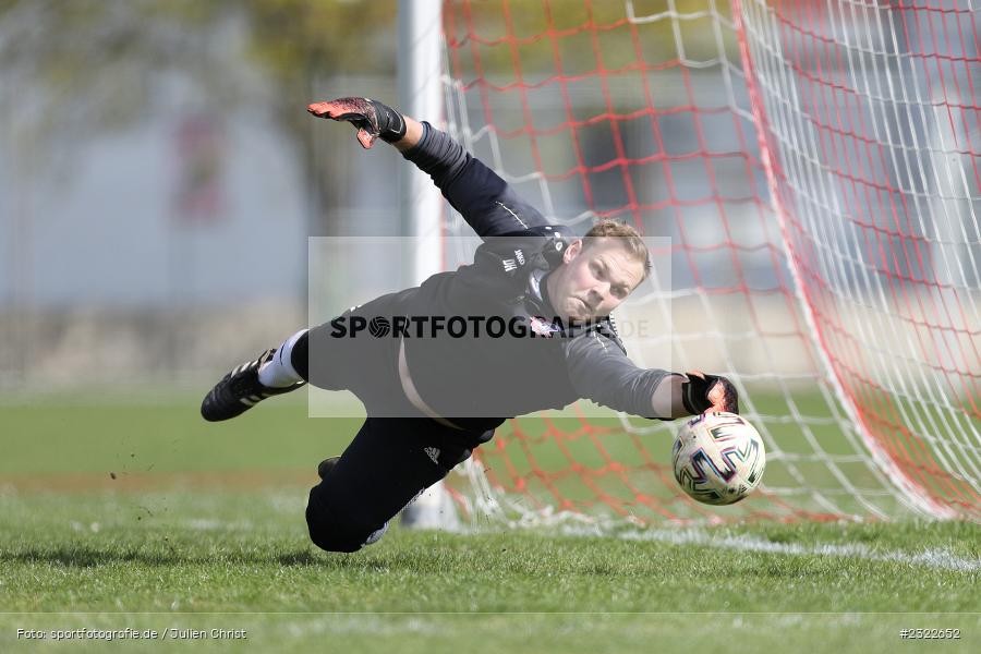 Freistoß, Dane Henning, Sportgelände Nägelsee, Lohr am Main, 03.04.2022, BFV, sport, action, April 2022, Saison 2021/2022, FVM, FCB, A-Klasse Würzburg, Fussball, FV Mittelsinn/Obersinn, Baris Spor Lohr/M. - Bild-ID: 2322652