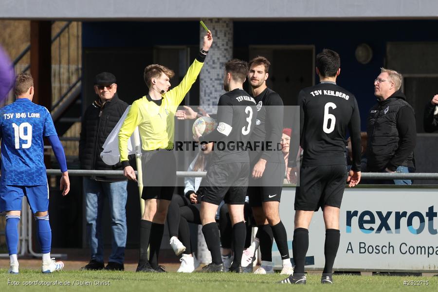 Karte, Schiedsrichter, Niklas Bornhorst, Sportgelände, Lohr am Main, 03.04.2022, BFV, sport, action, April 2022, Saison 2021/2022, KEI, TSV, Bezirksliga Unterfranken West, Fussball, TSV Keilberg, TSV Lohr - Bild-ID: 2322715