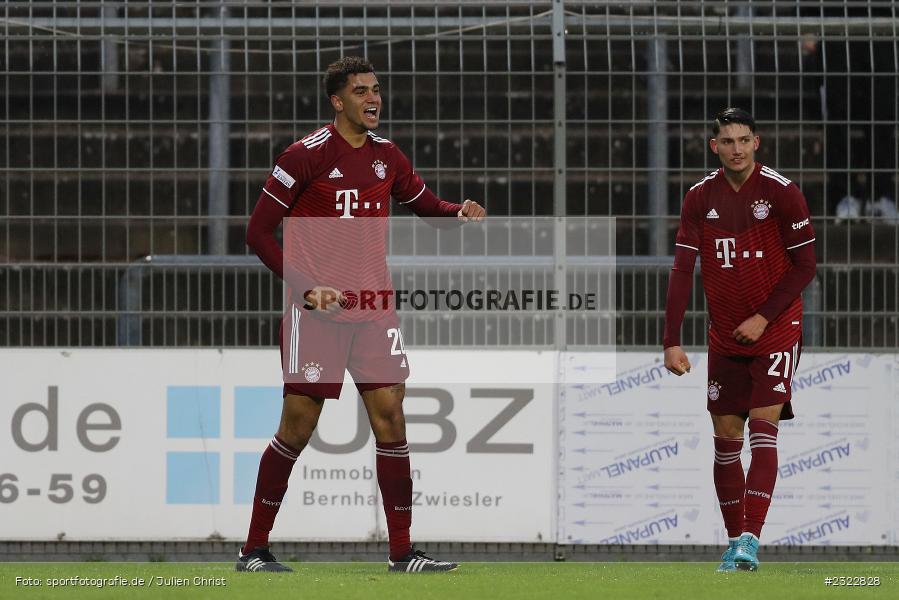 Jamie Lawrence, Stadion am Schönbusch, Aschaffenburg, 08.04.2022, BFV, sport, action, April 2022, Saison 2021/2022, FCB, SVA, Regionalliga Bayern, Fussball, FC Bayern München II, SV Viktoria Aschaffenburg - Bild-ID: 2322828