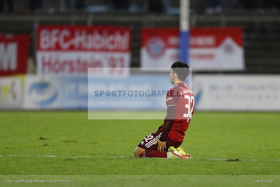Hyunju Lee, Stadion am Schönbusch, Aschaffenburg, 08.04.2022, BFV, sport, action, April 2022, Saison 2021/2022, FCB, SVA, Regionalliga Bayern, Fussball, FC Bayern München II, SV Viktoria Aschaffenburg - Bild-ID: 2322837