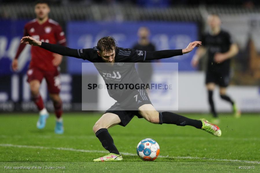 Benedict Laverty, Stadion am Schönbusch, Aschaffenburg, 08.04.2022, BFV, sport, action, April 2022, Saison 2021/2022, FCB, SVA, Regionalliga Bayern, Fussball, FC Bayern München II, SV Viktoria Aschaffenburg - Bild-ID: 2322873