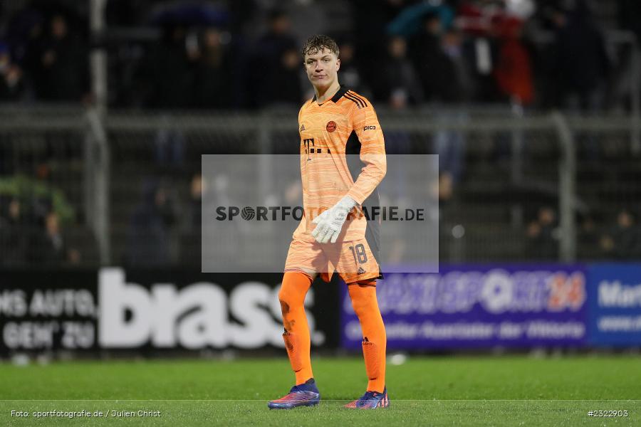 Johannes Schenk, Stadion am Schönbusch, Aschaffenburg, 08.04.2022, BFV, sport, action, April 2022, Saison 2021/2022, FCB, SVA, Regionalliga Bayern, Fussball, FC Bayern München II, SV Viktoria Aschaffenburg - Bild-ID: 2322903 Johannes Schenk, Stadion am Schönbusch, Aschaffenburg, 08.04.2022, BFV, sport, action, April 2022, Saison 2021/2022, FCB, SVA, Regionalliga Bayern, Fussball, FC Bayern München II, SV Viktoria Aschaffenburg - Bild-ID: 2322903