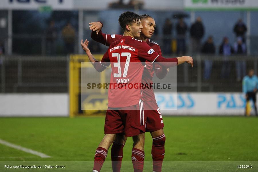 Lucas Fernando Copado Schrobenhauser, Stadion am Schönbusch, Aschaffenburg, 08.04.2022, BFV, sport, action, April 2022, Saison 2021/2022, FCB, SVA, Regionalliga Bayern, Fussball, FC Bayern München II, SV Viktoria Aschaffenburg - Bild-ID: 2322916 Lucas Fernando Copado Schrobenhauser, Stadion am Schönbusch, Aschaffenburg, 08.04.2022, BFV, sport, action, April 2022, Saison 2021/2022, FCB, SVA, Regionalliga Bayern, Fussball, FC Bayern München II, SV Viktoria Aschaffenburg - Bild-ID: 2322916