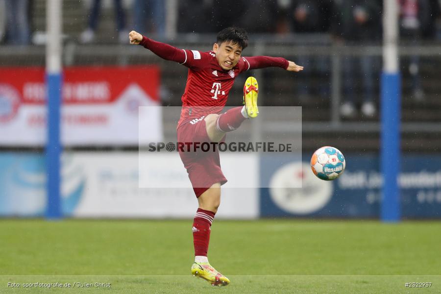 Hyunju Lee, Stadion am Schönbusch, Aschaffenburg, 08.04.2022, BFV, sport, action, April 2022, Saison 2021/2022, FCB, SVA, Regionalliga Bayern, Fussball, FC Bayern München II, SV Viktoria Aschaffenburg - Bild-ID: 2322937 Hyunju Lee, Stadion am Schönbusch, Aschaffenburg, 08.04.2022, BFV, sport, action, April 2022, Saison 2021/2022, FCB, SVA, Regionalliga Bayern, Fussball, FC Bayern München II, SV Viktoria Aschaffenburg - Bild-ID: 2322937