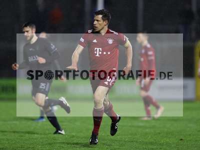 Fotos von SV Viktoria Aschaffenburg - FC Bayern München II auf sportfotografie.de