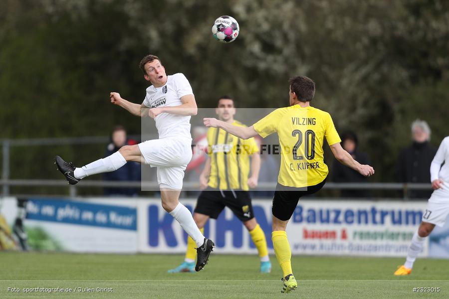 Sebastian Fries, Sportgelände in der Au, Karlburg, 09.04.2022, BFV, sport, action, April 2022, Saison 2021/2022, Bayernliga Nord, Fussball, DJK, TSV, DJK Vilzing, TSV Karlburg - Bild-ID: 2323015