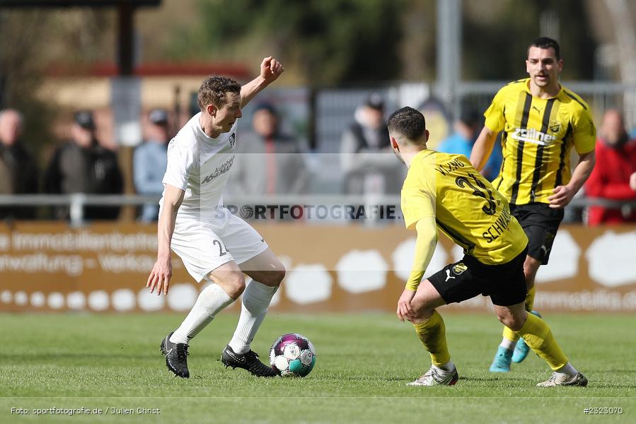 Sebastian Fries, Sportgelände in der Au, Karlburg, 09.04.2022, BFV, sport, action, April 2022, Saison 2021/2022, Bayernliga Nord, Fussball, DJK, TSV, DJK Vilzing, TSV Karlburg - Bild-ID: 2323070