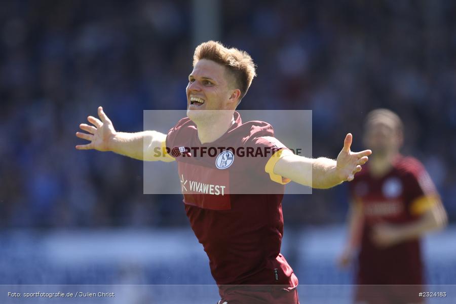 Marius Bülter, Merck-Stadion am Böllenfalltor, Darmstadt, 17.04.2022, DFL, sport, action, April 2022, Saison 2021/2022, Fussball, 2. Bundesliga, S04, D98, FC Schalke 04, SV Darmstadt 98 - Bild-ID: 2324183