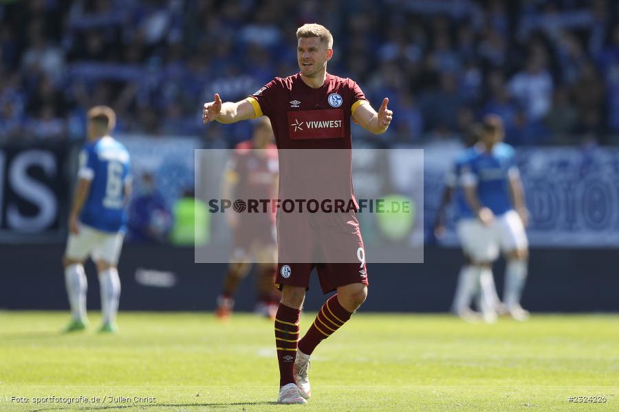 Simon Terodde, Merck-Stadion am Böllenfalltor, Darmstadt, 17.04.2022, DFL, sport, action, April 2022, Saison 2021/2022, Fussball, 2. Bundesliga, S04, D98, FC Schalke 04, SV Darmstadt 98 - Bild-ID: 2324226