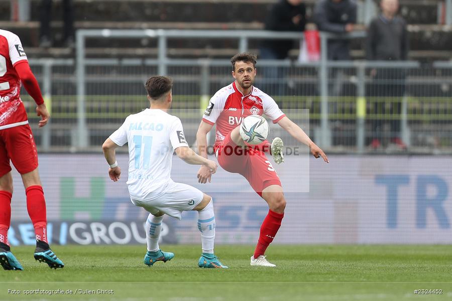 Robert Herrmann, FLYERALARM Arena, Würzburg, 23.04.2022, DFL, sport, action, April 2022, Saison 2021/2022, Fussball, 3. Liga, VIK, FCV, FWK, FC Viktoria Berlin, FC Würzburger Kickers - Bild-ID: 2324452