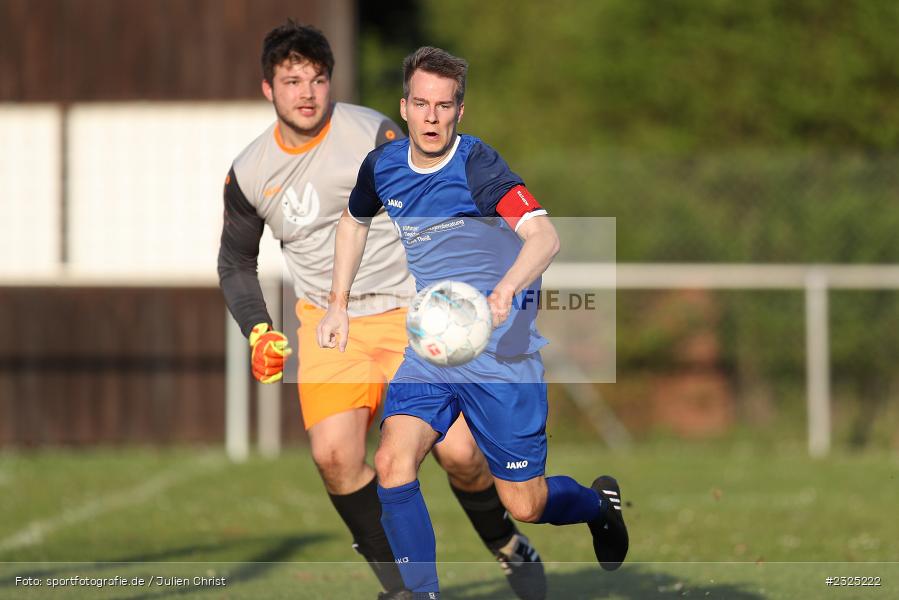 Nicolas Philipp, Sportgelände, Himmelstadt, 28.04.2022, BFV, sport, action, April 2022, Saison 2021/2022, Amateure, Fussball, FV Langenprozelten/Neuendorf, SG Laudenbach/Himmelstadt - Bild-ID: 2325222 Nicolas Philipp, Sportgelände, Himmelstadt, 28.04.2022, BFV, sport, action, April 2022, Saison 2021/2022, Amateure, Fussball, FV Langenprozelten/Neuendorf, SG Laudenbach/Himmelstadt - Bild-ID: 2325222