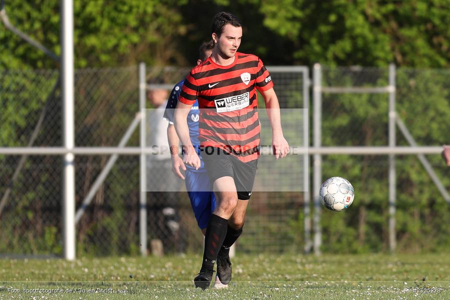 Lukas Imhof, Sportgelände, Himmelstadt, 28.04.2022, BFV, sport, action, April 2022, Saison 2021/2022, Amateure, Fussball, FV Langenprozelten/Neuendorf, SG Laudenbach/Himmelstadt - Bild-ID: 2325228 Lukas Imhof, Sportgelände, Himmelstadt, 28.04.2022, BFV, sport, action, April 2022, Saison 2021/2022, Amateure, Fussball, FV Langenprozelten/Neuendorf, SG Laudenbach/Himmelstadt - Bild-ID: 2325228