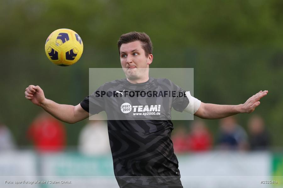 Dustin Jankowski, Sportgelände, Oberndorf, 29.04.2022, BFV, sport, action, April 2022, Saison 2021/2022, Amateure, Fussball, Gruppe 4, Kreisklasse Würzburg, TSV, DJK, TSV Güntersleben, DJK Oberndorf - Bild-ID: 2325416 Dustin Jankowski, Sportgelände, Oberndorf, 29.04.2022, BFV, sport, action, April 2022, Saison 2021/2022, Amateure, Fussball, Gruppe 4, Kreisklasse Würzburg, TSV, DJK, TSV Güntersleben, DJK Oberndorf - Bild-ID: 2325416