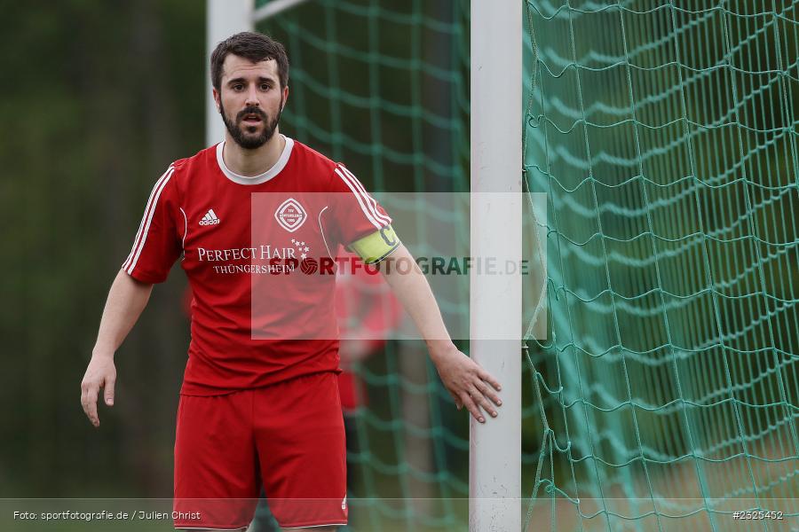 Mauricio Albero, Sportgelände, Oberndorf, 29.04.2022, BFV, sport, action, April 2022, Saison 2021/2022, Amateure, Fussball, Gruppe 4, Kreisklasse Würzburg, TSV, DJK, TSV Güntersleben, DJK Oberndorf - Bild-ID: 2325452