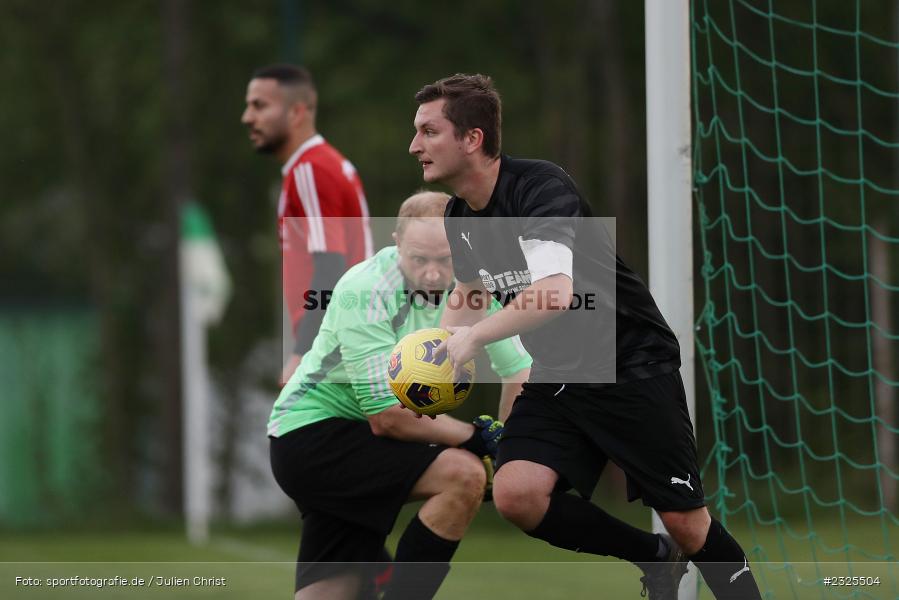 Tor, Dustin Jankowski, Sportgelände, Oberndorf, 29.04.2022, BFV, sport, action, April 2022, Saison 2021/2022, Amateure, Fussball, Gruppe 4, Kreisklasse Würzburg, TSV, DJK, TSV Güntersleben, DJK Oberndorf - Bild-ID: 2325504