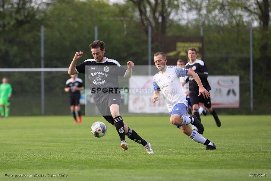 Moritz Stobbies, Sportgelände, Nassig, 29.04.2022, BFV, sport, action, April 2022, Saison 2021/2022, Amateure, Fussball, bfv-Landesliga Odenwald, FCS, SVE, FC Schloßau, SV Eintracht Nassig - Bild-ID: 2325541