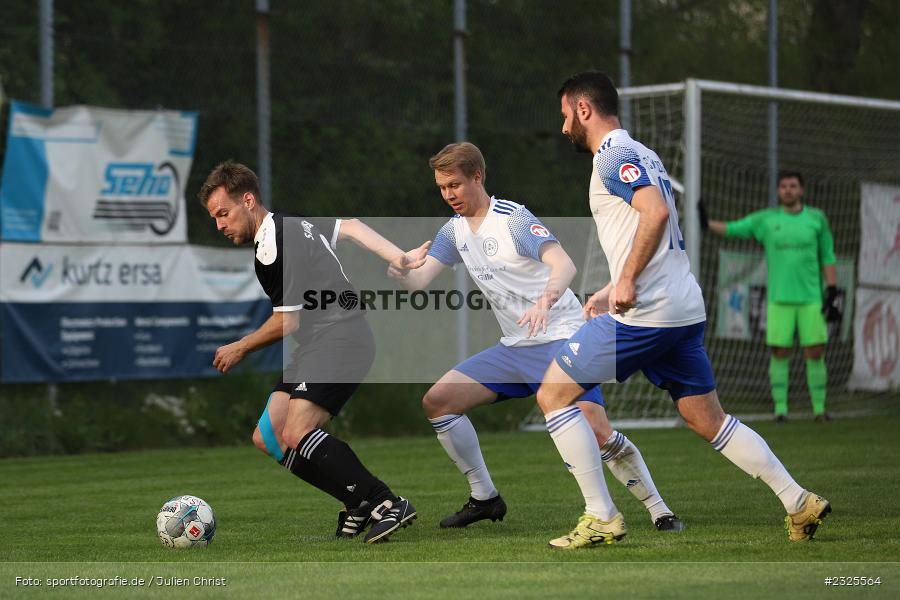 Thomas Lausecker, Sportgelände, Nassig, 29.04.2022, BFV, sport, action, April 2022, Saison 2021/2022, Amateure, Fussball, bfv-Landesliga Odenwald, FCS, SVE, FC Schloßau, SV Eintracht Nassig - Bild-ID: 2325564