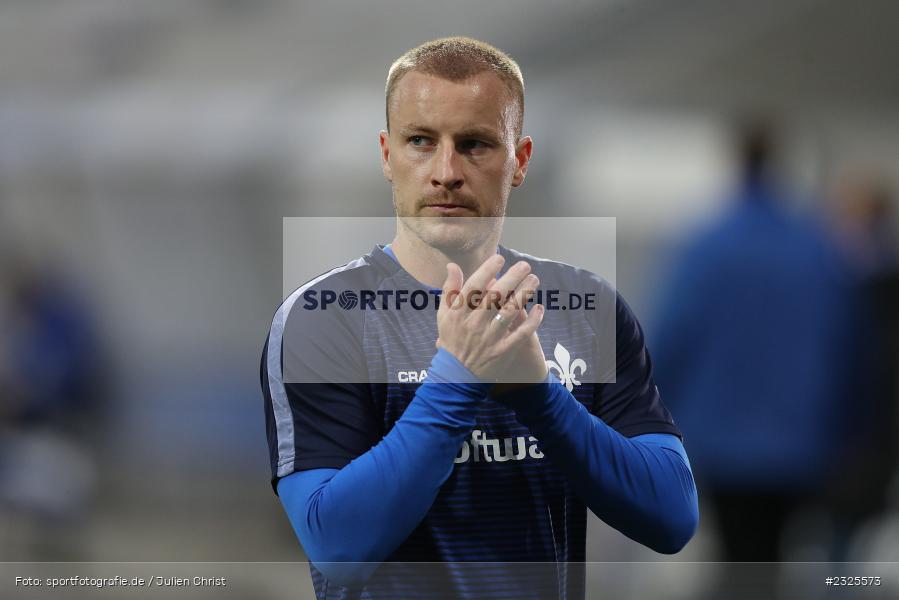Fabian Holland, Merck-Stadion am Böllenfalltor, Darmstadt, 30.04.2022, DFL, sport, action, April 2022, Saison 2021/2022, Fussball, AUE, FCE, D98, SV98, FC Erzgebirge Aue, SV Darmstadt 98 - Bild-ID: 2325573