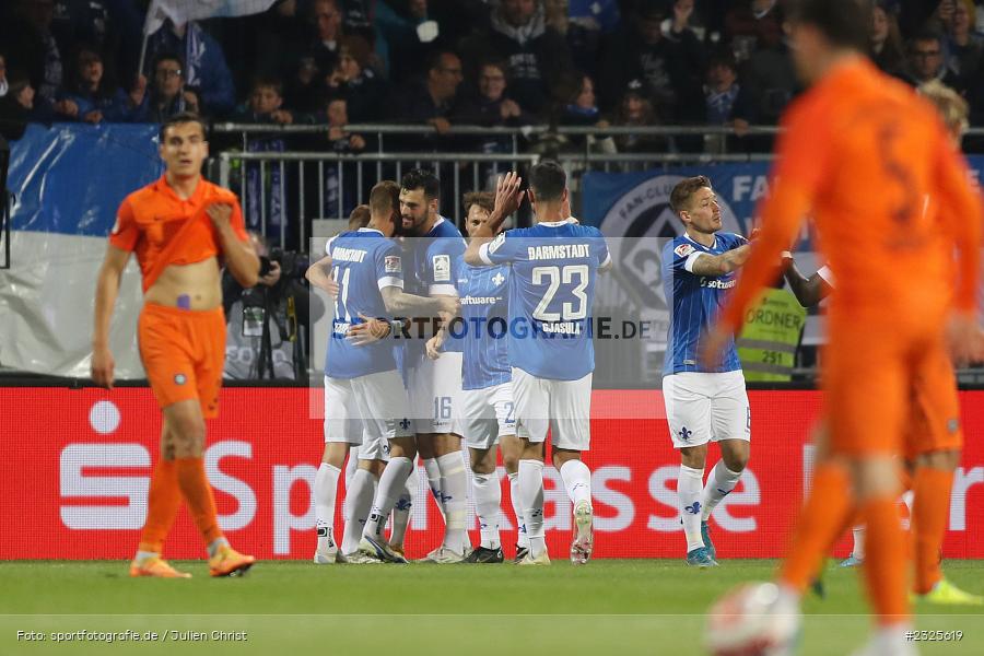 Luca Pfeiffer, Merck-Stadion am Böllenfalltor, Darmstadt, 30.04.2022, DFL, sport, action, April 2022, Saison 2021/2022, 2. Bundesliga, Fussball, AUE, FCE, D98, SV98, FC Erzgebirge Aue, SV Darmstadt 98 - Bild-ID: 2325619