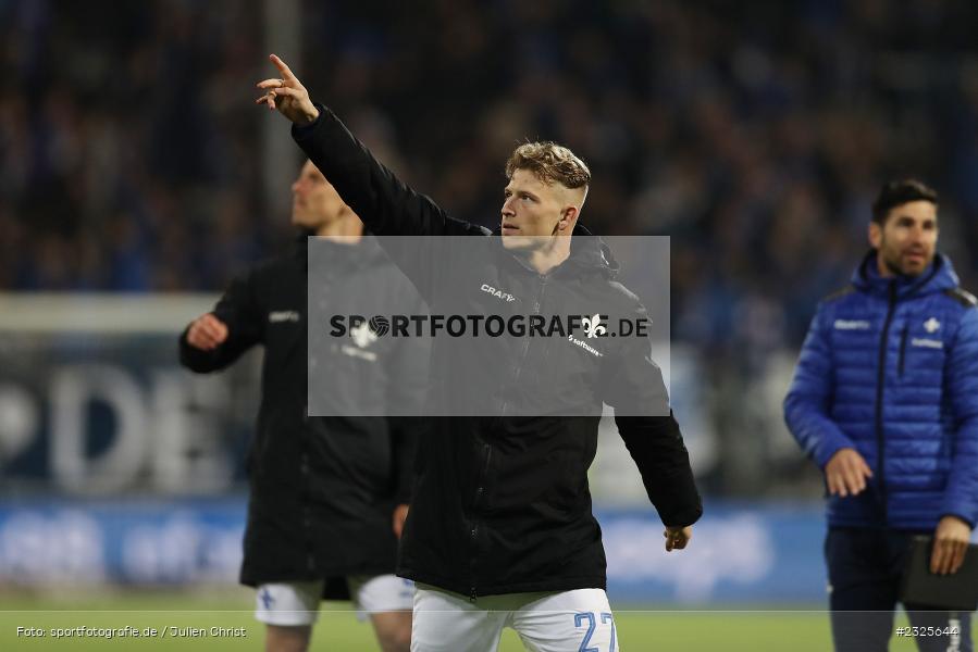 Tim Skarke, Merck-Stadion am Böllenfalltor, Darmstadt, 30.04.2022, DFL, sport, action, April 2022, Saison 2021/2022, 2. Bundesliga, Fussball, AUE, FCE, D98, SV98, FC Erzgebirge Aue, SV Darmstadt 98 - Bild-ID: 2325644