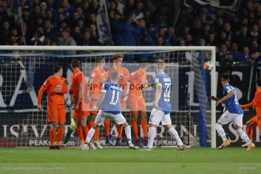 Tobias Kempe, Merck-Stadion am Böllenfalltor, Darmstadt, 30.04.2022, DFL, sport, action, April 2022, Saison 2021/2022, 2. Bundesliga, Fussball, AUE, FCE, D98, SV98, FC Erzgebirge Aue, SV Darmstadt 98 - Bild-ID: 2325662