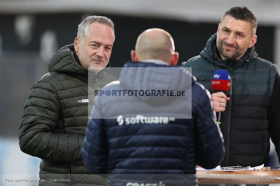 Tusche, sky sport, Interview, Torsten Mattuschka, Merck-Stadion am Böllenfalltor, Darmstadt, 30.04.2022, DFL, sport, action, April 2022, Saison 2021/2022, Fussball, AUE, FCE, D98, SV98, FC Erzgebirge Aue, SV Darmstadt 98 - Bild-ID: 2325674