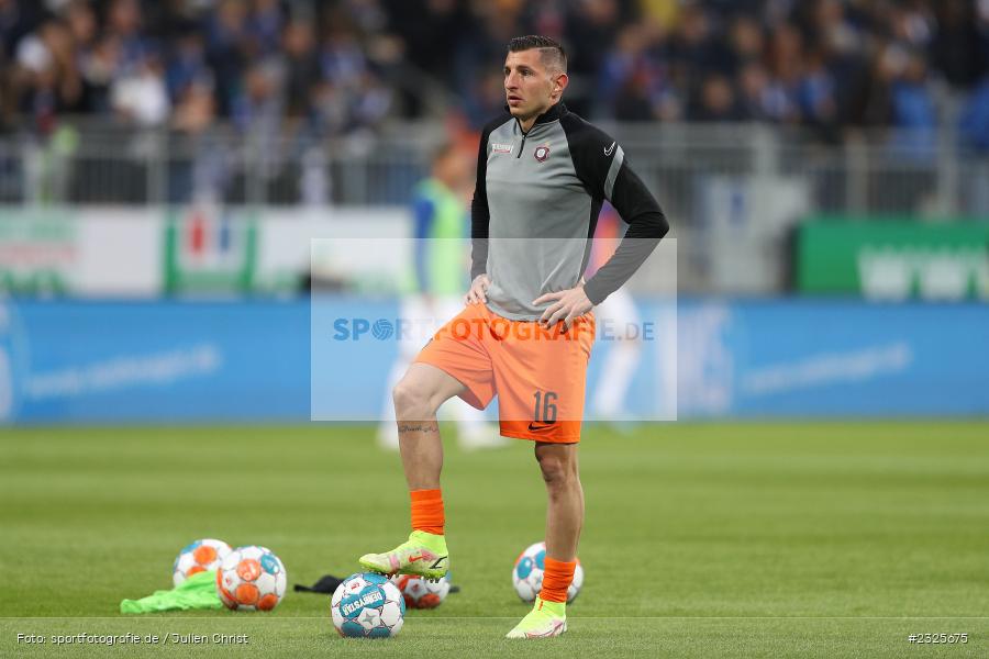 Nikola Trujic, Merck-Stadion am Böllenfalltor, Darmstadt, 30.04.2022, DFL, sport, action, April 2022, Saison 2021/2022, Fussball, AUE, FCE, D98, SV98, FC Erzgebirge Aue, SV Darmstadt 98 - Bild-ID: 2325675