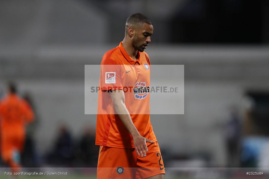 Malcolm Cacutalua, Merck-Stadion am Böllenfalltor, Darmstadt, 30.04.2022, DFL, sport, action, April 2022, Saison 2021/2022, 2. Bundesliga, Fussball, AUE, FCE, D98, SV98, FC Erzgebirge Aue, SV Darmstadt 98 - Bild-ID: 2325689