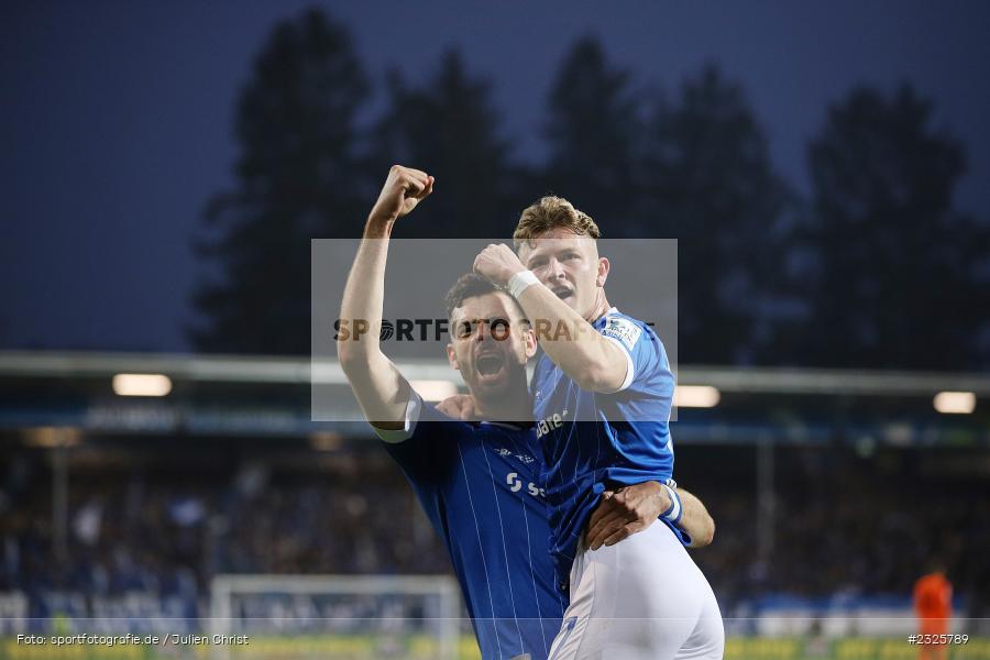 Freude, Torjubel, Tim Skarke, Merck-Stadion am Böllenfalltor, Darmstadt, 30.04.2022, DFL, sport, action, April 2022, Saison 2021/2022, 2. Bundesliga, Fussball, AUE, FCE, D98, SV98, FC Erzgebirge Aue, SV Darmstadt 98 - Bild-ID: 2325789