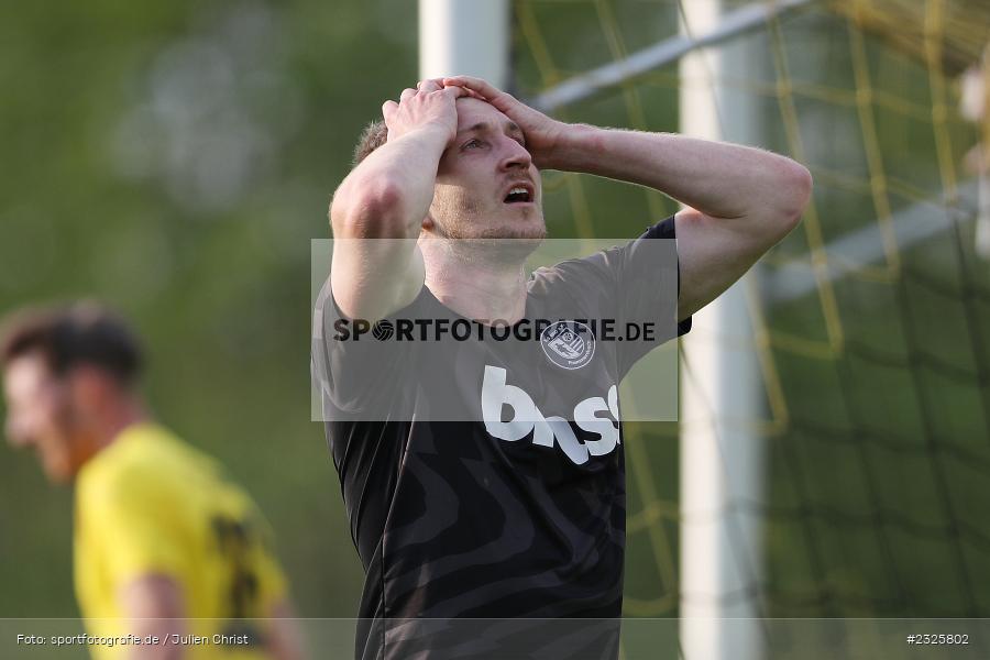 Marco Schiebel, Sportplatz, Eisingen, 01.05.2022, BFV, sport, action, Mai 2022, Saison 2021/2022, Fussball, Kreispokal Finale, TUS, TSV, TuS Frammersbach, TSV Eisingen - Bild-ID: 2325802