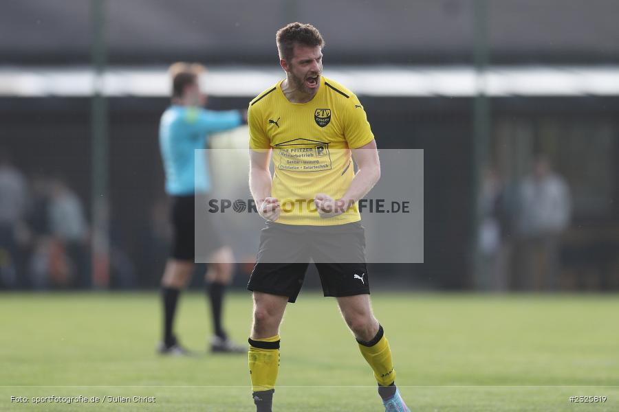 Daniel Woller, Sportplatz, Eisingen, 01.05.2022, BFV, sport, action, Mai 2022, Saison 2021/2022, Fussball, Kreispokal Finale, TUS, TSV, TuS Frammersbach, TSV Eisingen - Bild-ID: 2325819