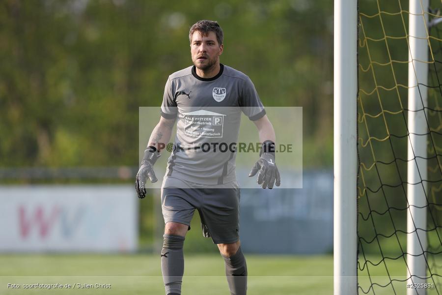 Christopher Endres, Sportplatz, Eisingen, 01.05.2022, BFV, sport, action, Mai 2022, Saison 2021/2022, Fussball, Kreispokal Finale, TUS, TSV, TuS Frammersbach, TSV Eisingen - Bild-ID: 2325831 Christopher Endres, Sportplatz, Eisingen, 01.05.2022, BFV, sport, action, Mai 2022, Saison 2021/2022, Fussball, Kreispokal Finale, TUS, TSV, TuS Frammersbach, TSV Eisingen - Bild-ID: 2325831