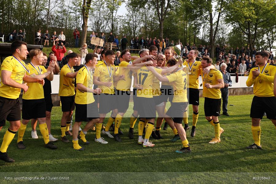 Pokal, Constantin Schmitt, Sportplatz, Eisingen, 01.05.2022, BFV, sport, action, Mai 2022, Saison 2021/2022, Fussball, Kreispokal Finale, TUS, TSV, TuS Frammersbach, TSV Eisingen - Bild-ID: 2325843 Pokal, Constantin Schmitt, Sportplatz, Eisingen, 01.05.2022, BFV, sport, action, Mai 2022, Saison 2021/2022, Fussball, Kreispokal Finale, TUS, TSV, TuS Frammersbach, TSV Eisingen - Bild-ID: 2325843