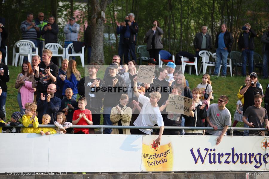 Fans, Sportplatz, Eisingen, 01.05.2022, BFV, sport, action, Mai 2022, Saison 2021/2022, Fussball, Kreispokal Finale, TUS, TSV, TuS Frammersbach, TSV Eisingen - Bild-ID: 2325881