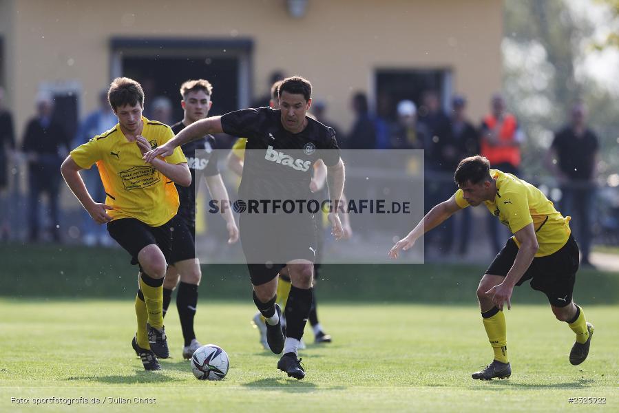 Patrick Amrhein, Sportplatz, Eisingen, 01.05.2022, BFV, sport, action, Mai 2022, Saison 2021/2022, Fussball, Kreispokal Finale, TUS, TSV, TuS Frammersbach, TSV Eisingen - Bild-ID: 2325922