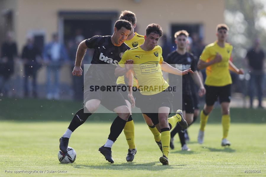 Patrick Amrhein, Sportplatz, Eisingen, 01.05.2022, BFV, sport, action, Mai 2022, Saison 2021/2022, Fussball, Kreispokal Finale, TUS, TSV, TuS Frammersbach, TSV Eisingen - Bild-ID: 2325924