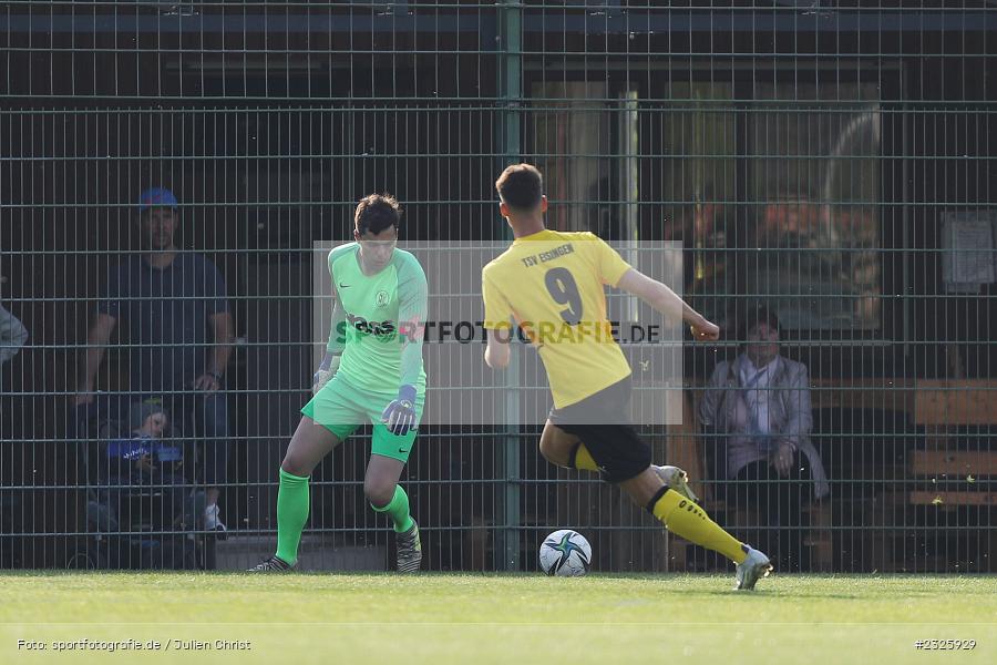 Alexander Touati, Sportplatz, Eisingen, 01.05.2022, BFV, sport, action, Mai 2022, Saison 2021/2022, Fussball, Kreispokal Finale, TUS, TSV, TuS Frammersbach, TSV Eisingen - Bild-ID: 2325929