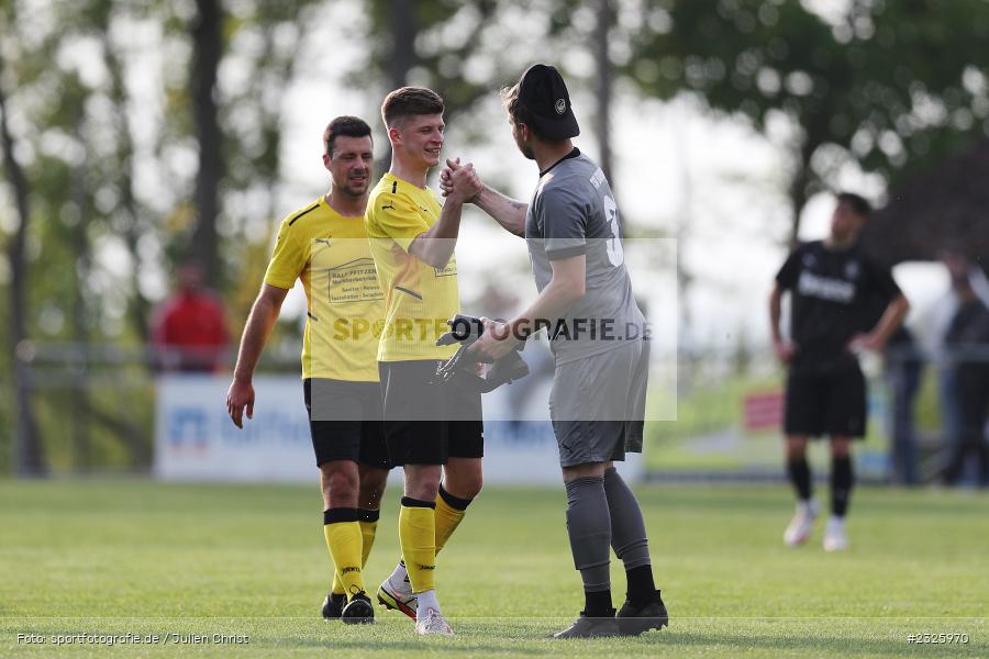 Constantin Schmitt, Sportplatz, Eisingen, 01.05.2022, BFV, sport, action, Mai 2022, Saison 2021/2022, Fussball, Kreispokal Finale, TUS, TSV, TuS Frammersbach, TSV Eisingen - Bild-ID: 2325970