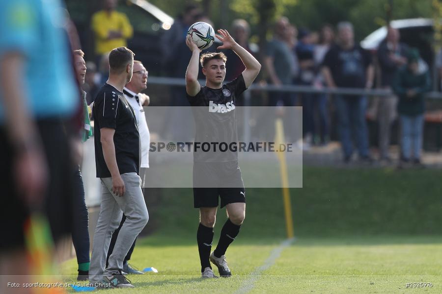 Tim Zachrau, Sportplatz, Eisingen, 01.05.2022, BFV, sport, action, Mai 2022, Saison 2021/2022, Fussball, Kreispokal Finale, TUS, TSV, TuS Frammersbach, TSV Eisingen - Bild-ID: 2325976