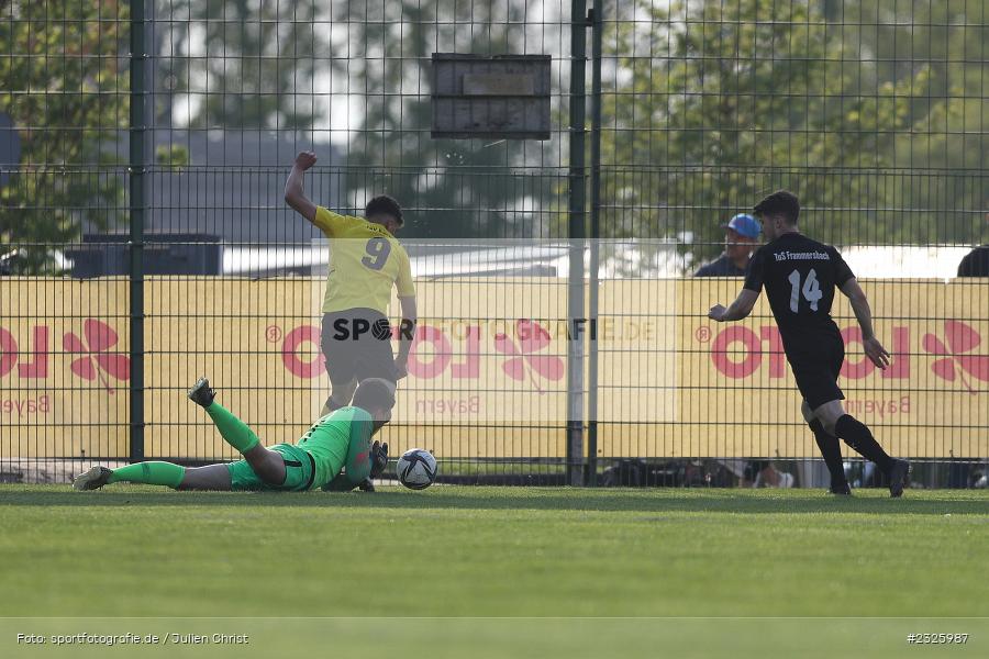 Alexander Touati, Sportplatz, Eisingen, 01.05.2022, BFV, sport, action, Mai 2022, Saison 2021/2022, Fussball, Kreispokal Finale, TUS, TSV, TuS Frammersbach, TSV Eisingen - Bild-ID: 2325987