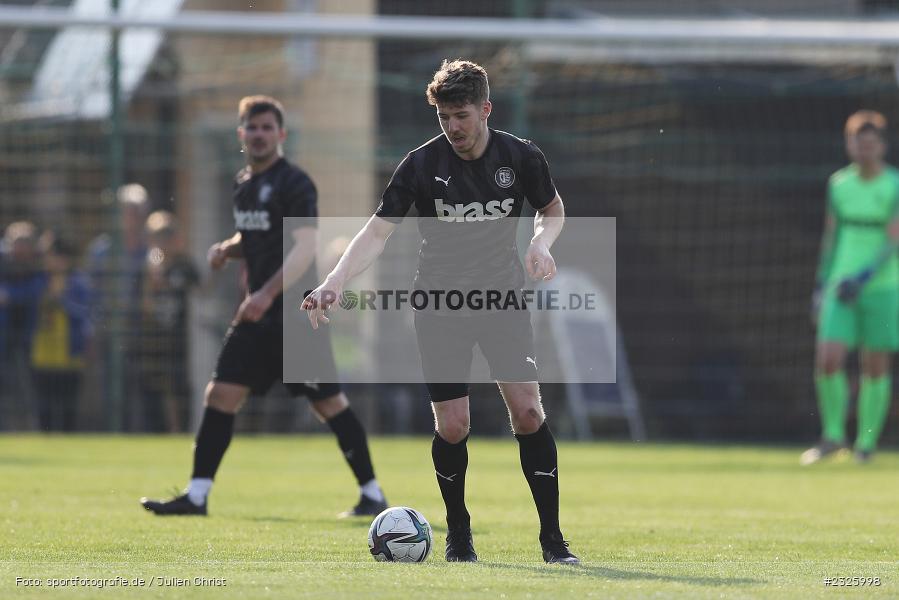 Maximilian Baur, Sportplatz, Eisingen, 01.05.2022, BFV, sport, action, Mai 2022, Saison 2021/2022, Fussball, Kreispokal Finale, TUS, TSV, TuS Frammersbach, TSV Eisingen - Bild-ID: 2325998