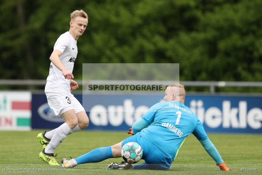 Marco Kunzmann, Sportplatz, Karlburg, 01.05.2022, BFV, sport, action, April 2022, Saison 2021/2022, Fussball, Amateure, Bayernliga Nord, FCE, TSV, FC Eintracht Bamberg, TSV Karlburg - Bild-ID: 2326041