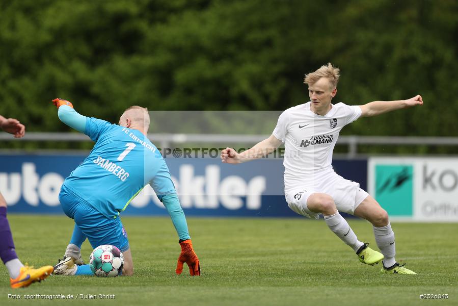 Marco Kunzmann, Sportplatz, Karlburg, 01.05.2022, BFV, sport, action, April 2022, Saison 2021/2022, Fussball, Amateure, Bayernliga Nord, FCE, TSV, FC Eintracht Bamberg, TSV Karlburg - Bild-ID: 2326043
