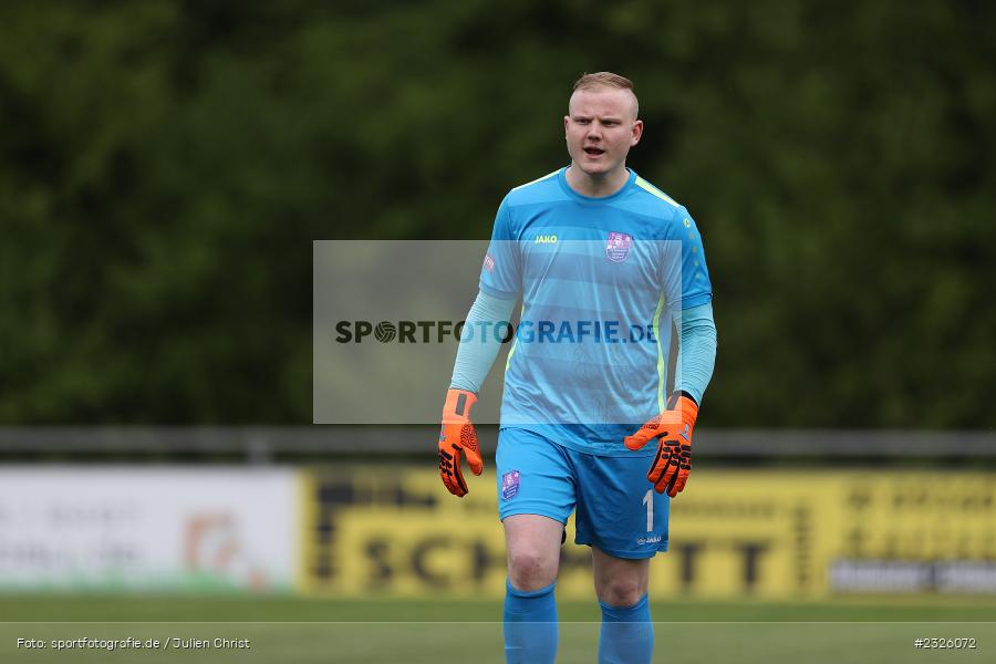 Fabian Dellermann, Sportplatz, Karlburg, 01.05.2022, BFV, sport, action, April 2022, Saison 2021/2022, Fussball, Amateure, Bayernliga Nord, FCE, TSV, FC Eintracht Bamberg, TSV Karlburg - Bild-ID: 2326072