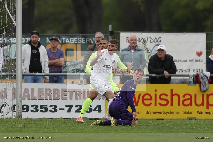 Julian Meyer, Sportplatz, Karlburg, 01.05.2022, BFV, sport, action, April 2022, Saison 2021/2022, Fussball, Amateure, Bayernliga Nord, FCE, TSV, FC Eintracht Bamberg, TSV Karlburg - Bild-ID: 2326100