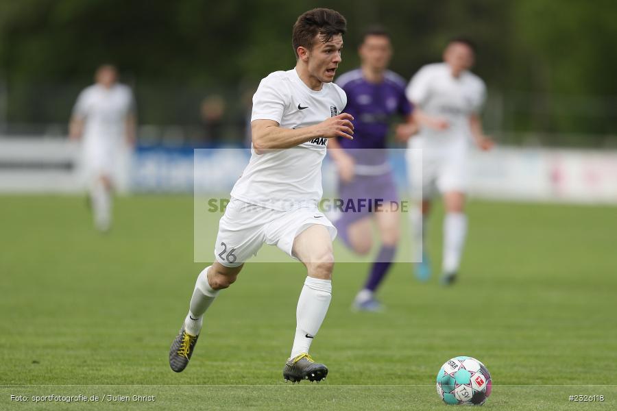 Paul Karle, Sportplatz, Karlburg, 01.05.2022, BFV, sport, action, April 2022, Saison 2021/2022, Fussball, Amateure, Bayernliga Nord, FCE, TSV, FC Eintracht Bamberg, TSV Karlburg - Bild-ID: 2326118