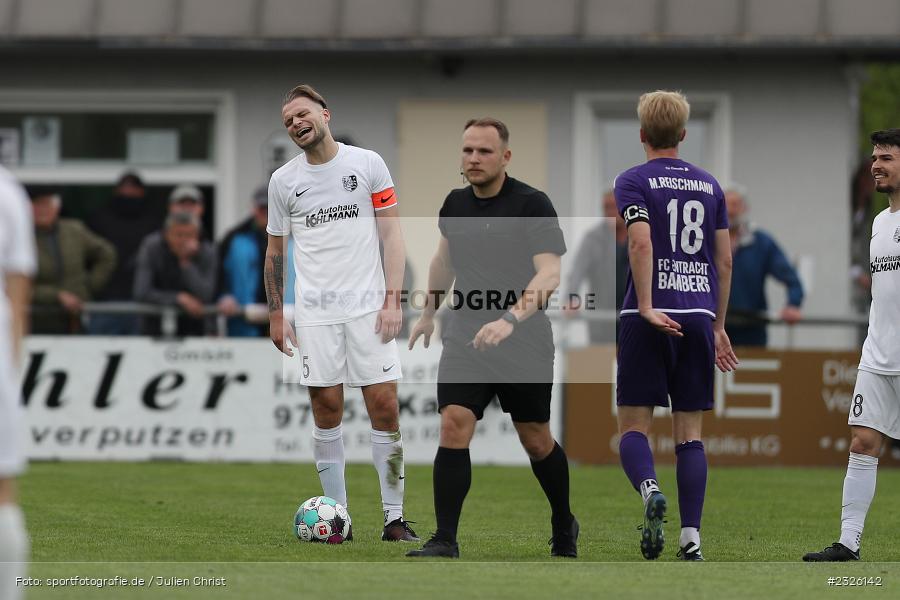 Marvin Schramm, Sportplatz, Karlburg, 01.05.2022, BFV, sport, action, April 2022, Saison 2021/2022, Fussball, Amateure, Bayernliga Nord, FCE, TSV, FC Eintracht Bamberg, TSV Karlburg - Bild-ID: 2326142