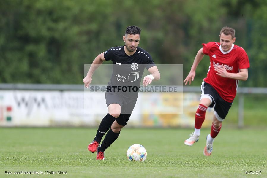 Johan Brahimi, Sportplatz, Lohr am Main, 01.05.2022, BFV, sport, action, April 2022, Saison 2021/2022, Fussball, Amateure, Bezirksliga Unterfranken West, ASV, TSV, ASV Rimpar, TSV Lohr - Bild-ID: 2326215