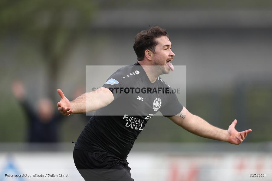 Torjubel, Phillip Löw, Sportplatz, Lohr am Main, 01.05.2022, BFV, sport, action, April 2022, Saison 2021/2022, Fussball, Amateure, Bezirksliga Unterfranken West, ASV, TSV, ASV Rimpar, TSV Lohr - Bild-ID: 2326264